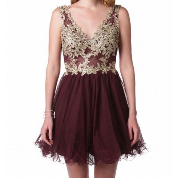 Homecoming dress - Picture 1 of 4